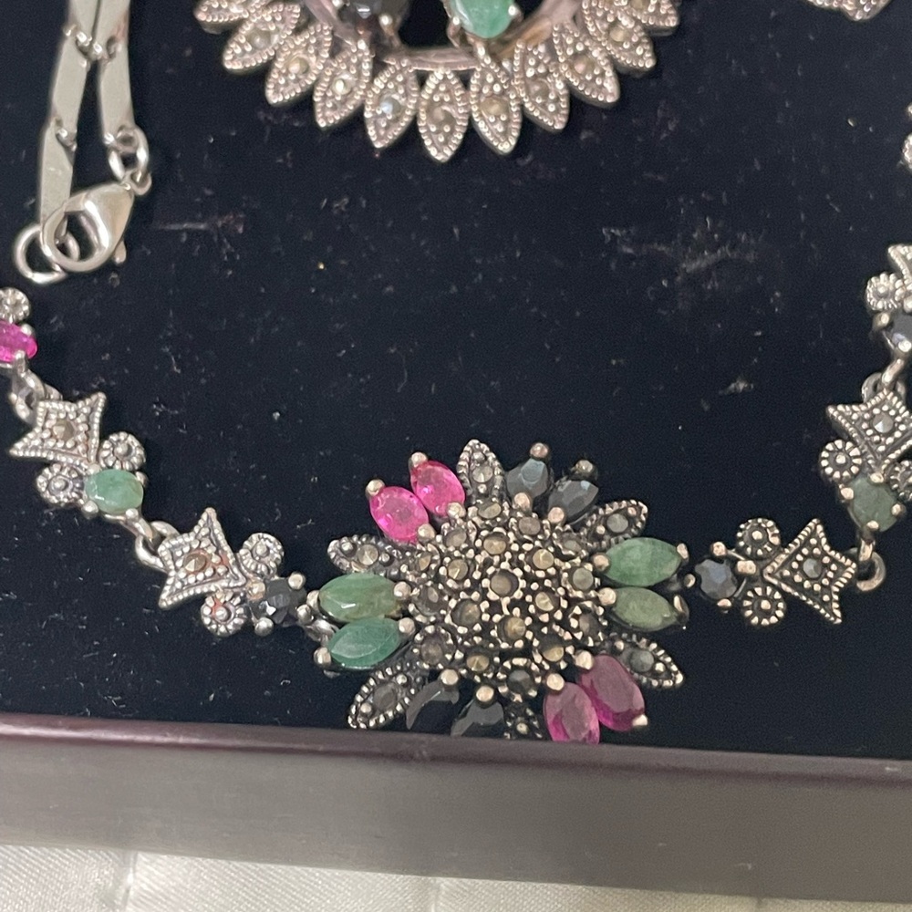 Vintage 925 Jewelry Set - Picture 4 of 16